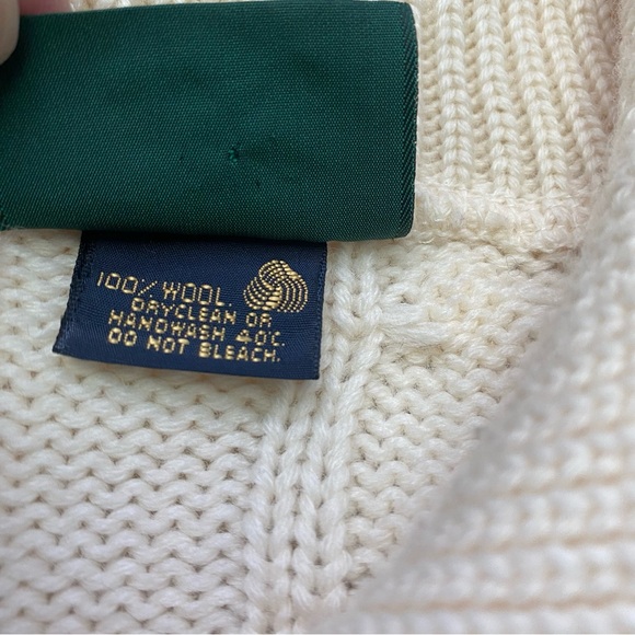 Vintage Cream Wool Cableknit Sweater - Picture 12 of 13